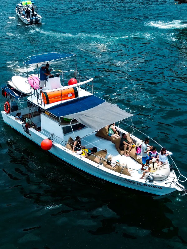 Pato Bobo - Large Group Charter 